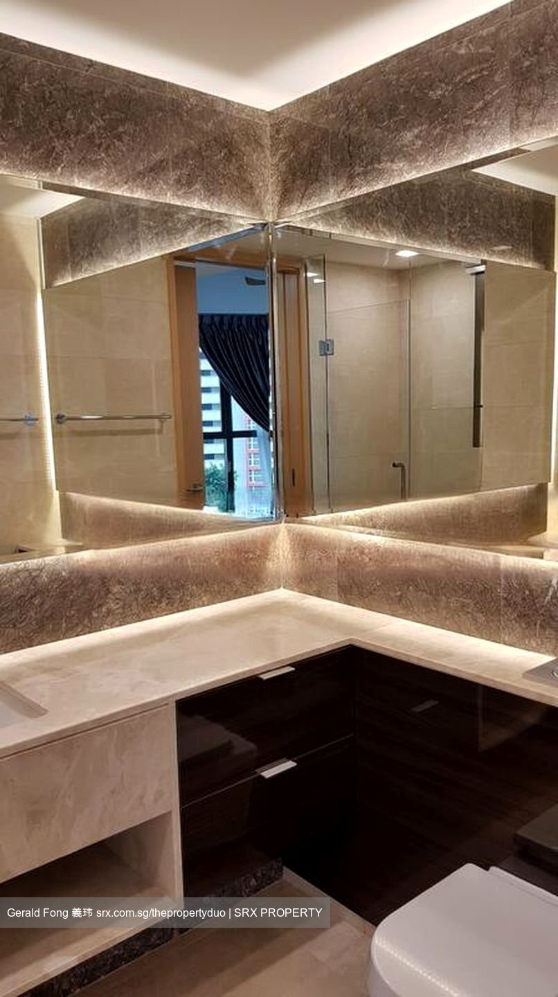 Commonwealth Towers (D3), Condominium #501604311